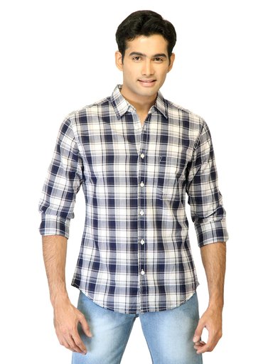 United Colors of Benetton Men Check Blue Shirts